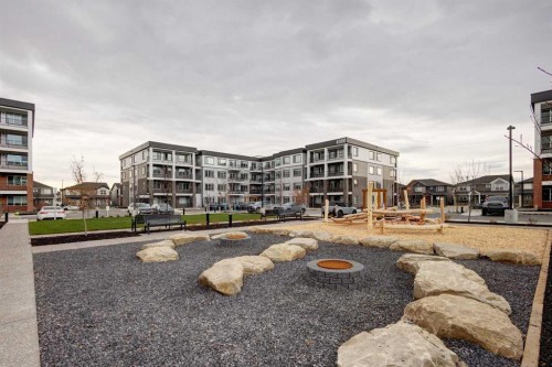 4304-111 Wolf Creek Drive Se, Calgary, AB - Outdoor