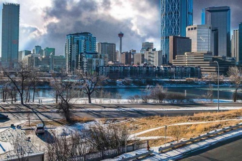 202-414 Meredith Road Ne, Calgary, AB - Outdoor With View