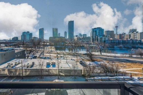 202-414 Meredith Road Ne, Calgary, AB - Outdoor With View