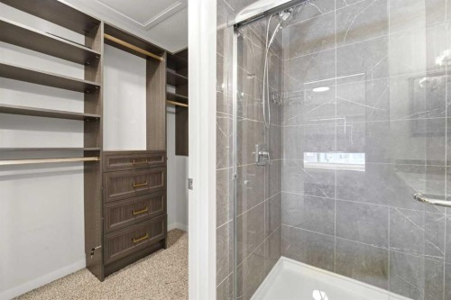 34 Aquila Way Nw, Calgary, AB - Indoor Photo Showing Bathroom