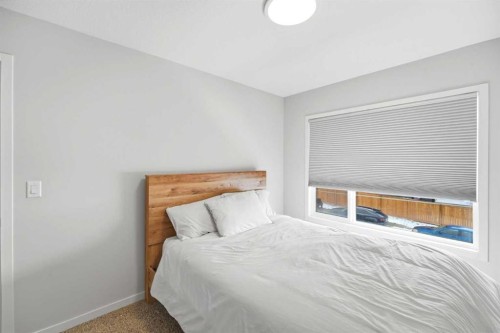 34 Aquila Way Nw, Calgary, AB - Indoor Photo Showing Bedroom