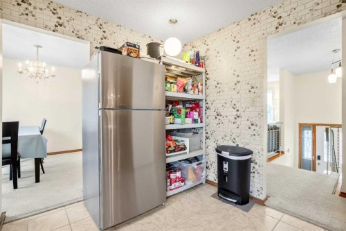 5711 Dalmead Crescent Nw, Calgary, AB - Indoor