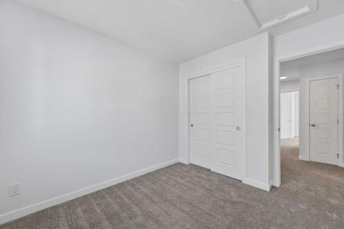 32 Red Embers Plaza Ne, Calgary, AB - Indoor Photo Showing Other Room