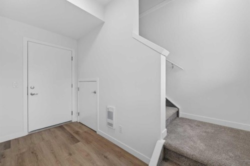 32 Red Embers Plaza Ne, Calgary, AB - Indoor Photo Showing Other Room