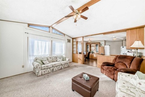 3227 Burroughs Manor Ne, Calgary, AB 