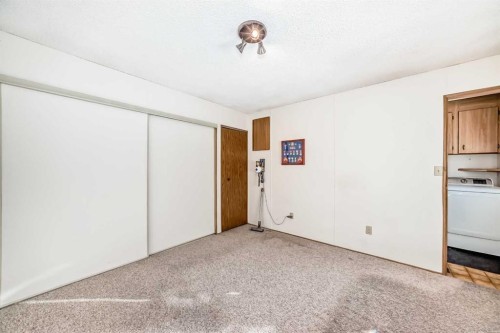 3227 Burroughs Manor Ne, Calgary, AB 