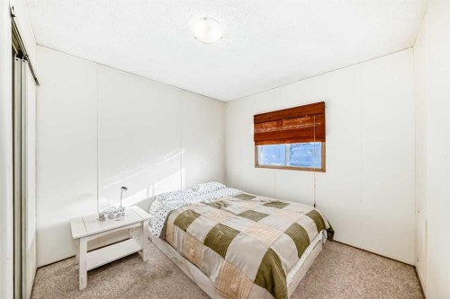 3227 Burroughs Manor Ne, Calgary, AB 