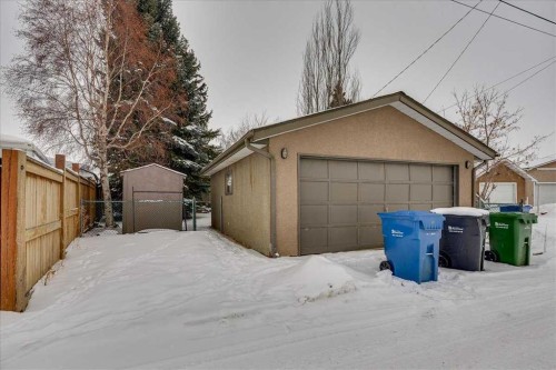 5929 West Park Crescent, Red Deer, AB - Outdoor With Exterior
