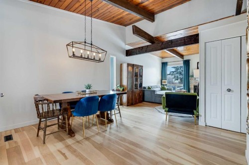 120 Oaktree Lane Sw, Calgary, AB - Indoor Photo Showing Dining Room