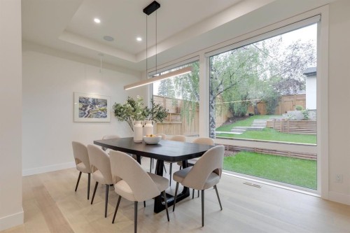 1307 Hamilton Street Nw, Calgary, AB - Indoor Photo Showing Dining Room
