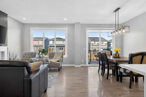 96 Emberside Glen, Cochrane, AB - Indoor