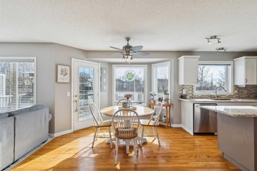 420 Rocky Ridge Bay Nw, Calgary, AB - Indoor