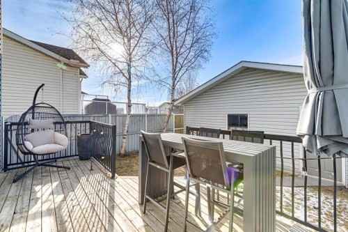 27 Everstone Way Sw, Calgary, AB - Outdoor With Deck Patio Veranda With Exterior