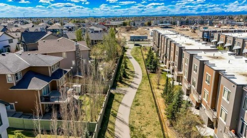 402-8531 8A Avenue Sw, Calgary, AB - Outdoor With View