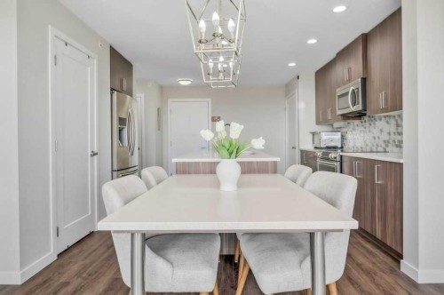 402-8531 8A Avenue Sw, Calgary, AB - Indoor Photo Showing Dining Room