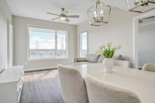402-8531 8A Avenue Sw, Calgary, AB - Indoor Photo Showing Dining Room