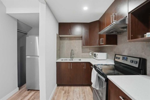 154 Saddlelake Way Ne, Calgary, AB - Indoor Photo Showing Kitchen
