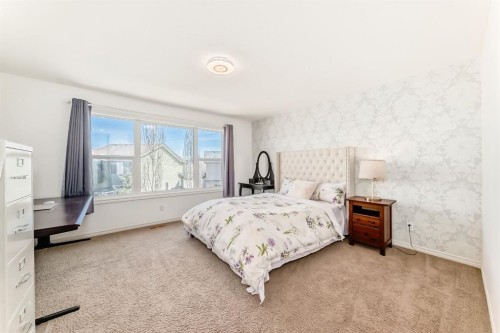 44 Aspen Hills Close Sw, Calgary, AB - Indoor Photo Showing Bedroom
