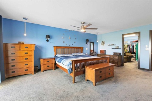 670 Muirfield Crescent, Lyalta, AB - Indoor Photo Showing Bedroom