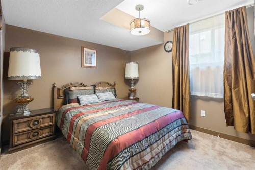 670 Muirfield Crescent, Lyalta, AB - Indoor Photo Showing Bedroom