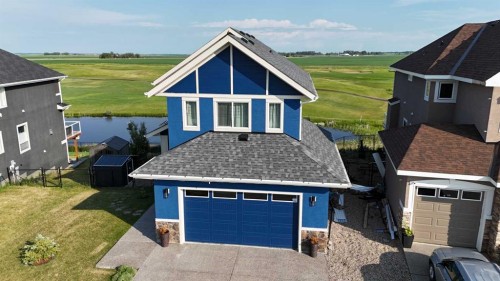 670 Muirfield Crescent, Lyalta, AB - Outdoor