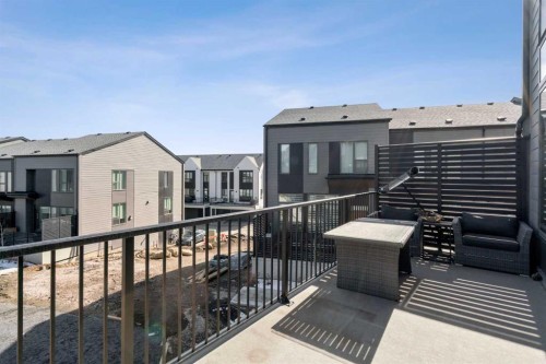 244 Sovereign Common Sw, Calgary, AB - Outdoor With Exterior