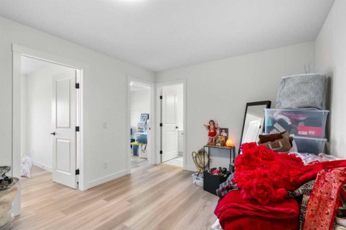 244 Sovereign Common Sw, Calgary, AB - Indoor Photo Showing Bedroom