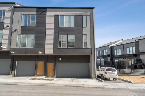 244 Sovereign Common Sw, Calgary, AB - Outdoor