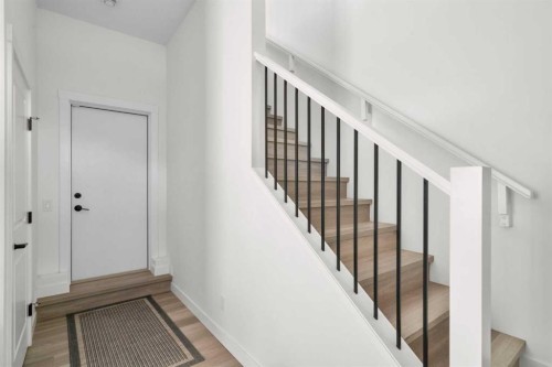 244 Sovereign Common Sw, Calgary, AB - Indoor Photo Showing Other Room