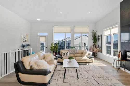 244 Sovereign Common Sw, Calgary, AB - Indoor Photo Showing Living Room