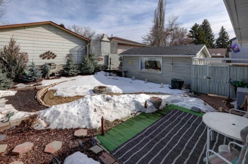 540 Lysander Drive Se, Calgary, AB - Outdoor