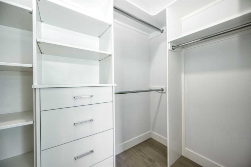 2008 26A Street Sw, Calgary, AB - Indoor With Storage
