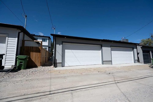 2008 26A Street Sw, Calgary, AB - Outdoor With Exterior