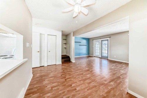 6-4630 46 Avenue, Olds, AB - Indoor Photo Showing Other Room