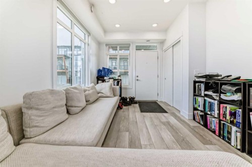 3112-410 Seton Passage Se, Calgary, AB - Indoor