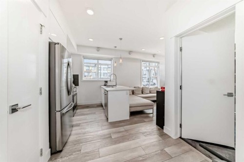 3112-410 Seton Passage Se, Calgary, AB - Indoor