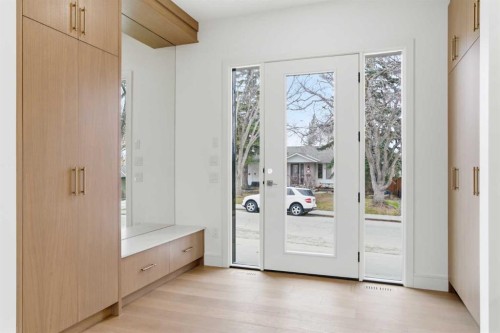 209 Windermere Road Sw, Calgary, AB - Indoor Photo Showing Other Room