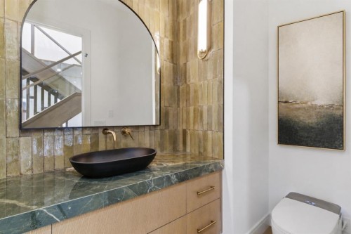 209 Windermere Road Sw, Calgary, AB - Indoor Photo Showing Bathroom