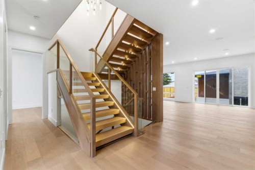 209 Windermere Road Sw, Calgary, AB - Indoor Photo Showing Other Room