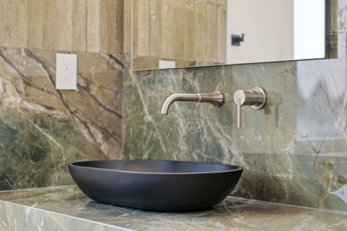 209 Windermere Road Sw, Calgary, AB - Indoor Photo Showing Bathroom