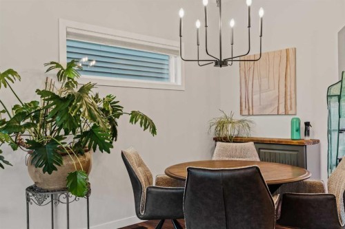 65 Sunrise Crescent, Cochrane, AB - Indoor Photo Showing Dining Room