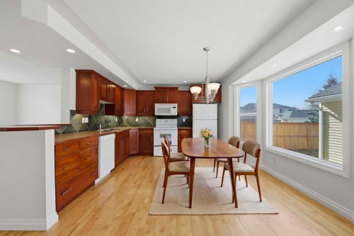 172 Somme Manor Sw, Calgary, AB - Indoor