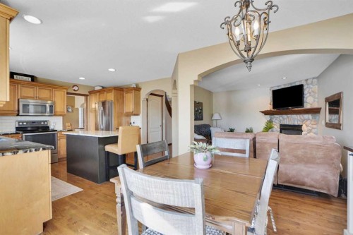 32 Harvest Park Way Ne, Calgary, AB - Indoor Photo Showing Other Room