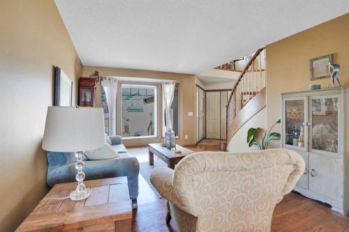 32 Harvest Park Way Ne, Calgary, AB - Indoor