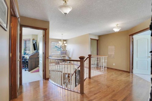 32 Harvest Park Way Ne, Calgary, AB - Indoor Photo Showing Other Room