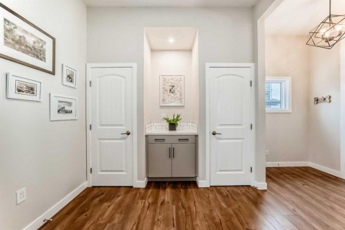 99 Legacy Glen Terrace Se, Calgary, AB - Indoor Photo Showing Other Room