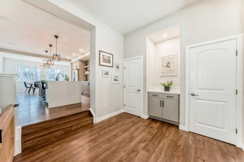 99 Legacy Glen Terrace Se, Calgary, AB - Indoor Photo Showing Other Room