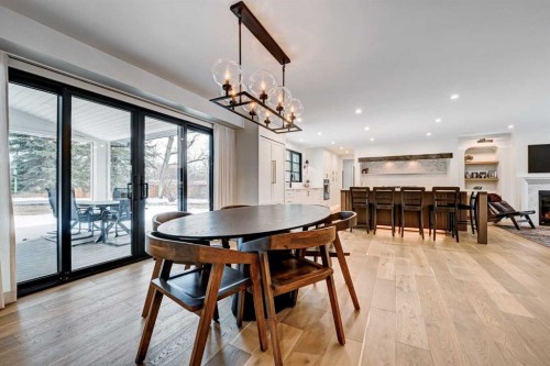 6755 Livingstone Drive Sw, Calgary, AB - Indoor Photo Showing Dining Room