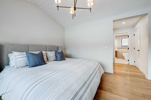 6755 Livingstone Drive Sw, Calgary, AB - Indoor Photo Showing Bedroom