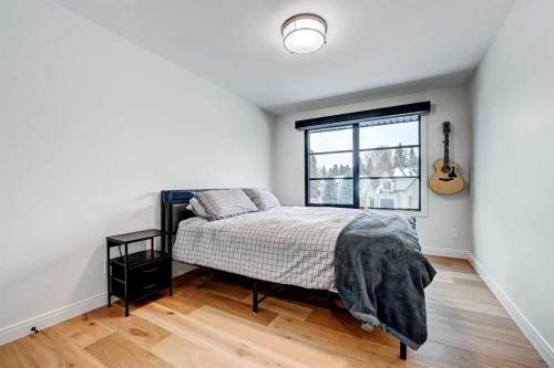 6755 Livingstone Drive Sw, Calgary, AB - Indoor Photo Showing Bedroom